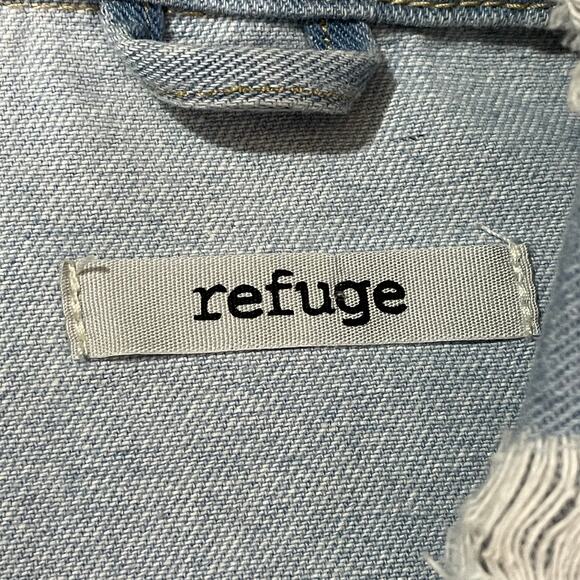 Refuge Distressed Jean Jacket - Light Wash - Large - Picture 6 of 8
